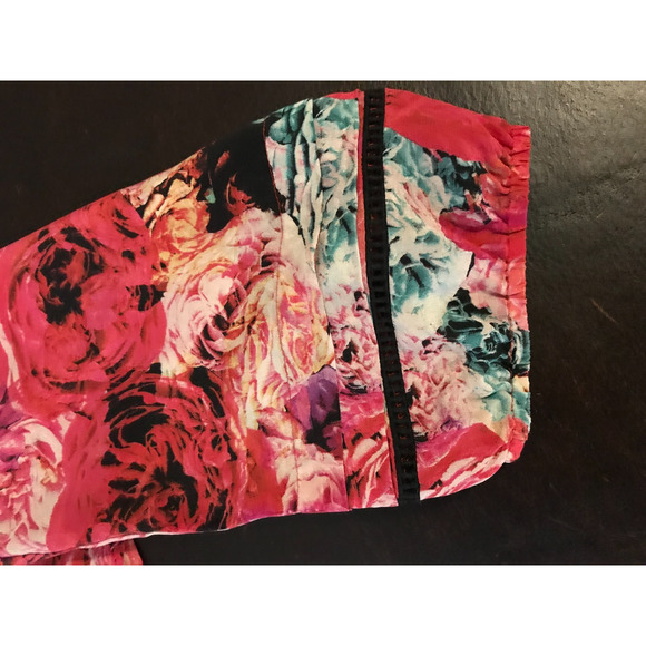 Anthropologie Vanessa Virginia Captured Rose Print Silk Peasant Blouse - Size SM - Picture 5 of 10